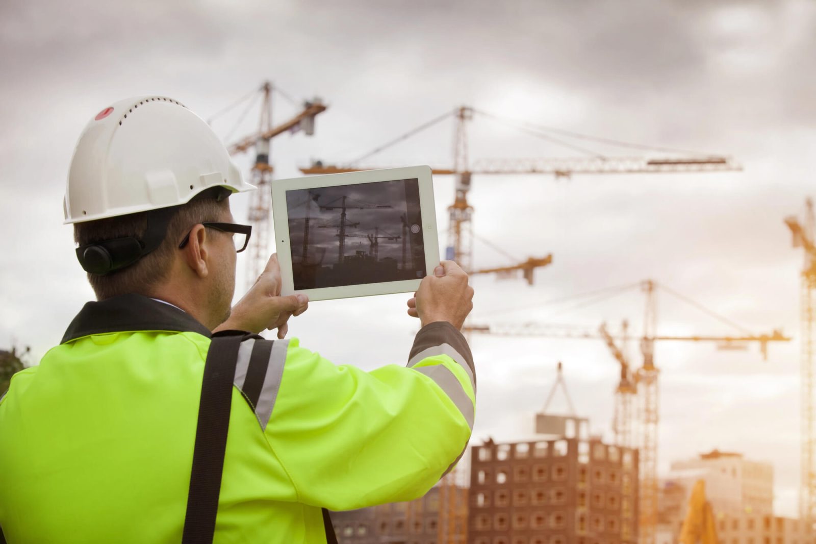 Adaptive Mobility Care: Simplifying Your Business Mobile Management / TAAconnect